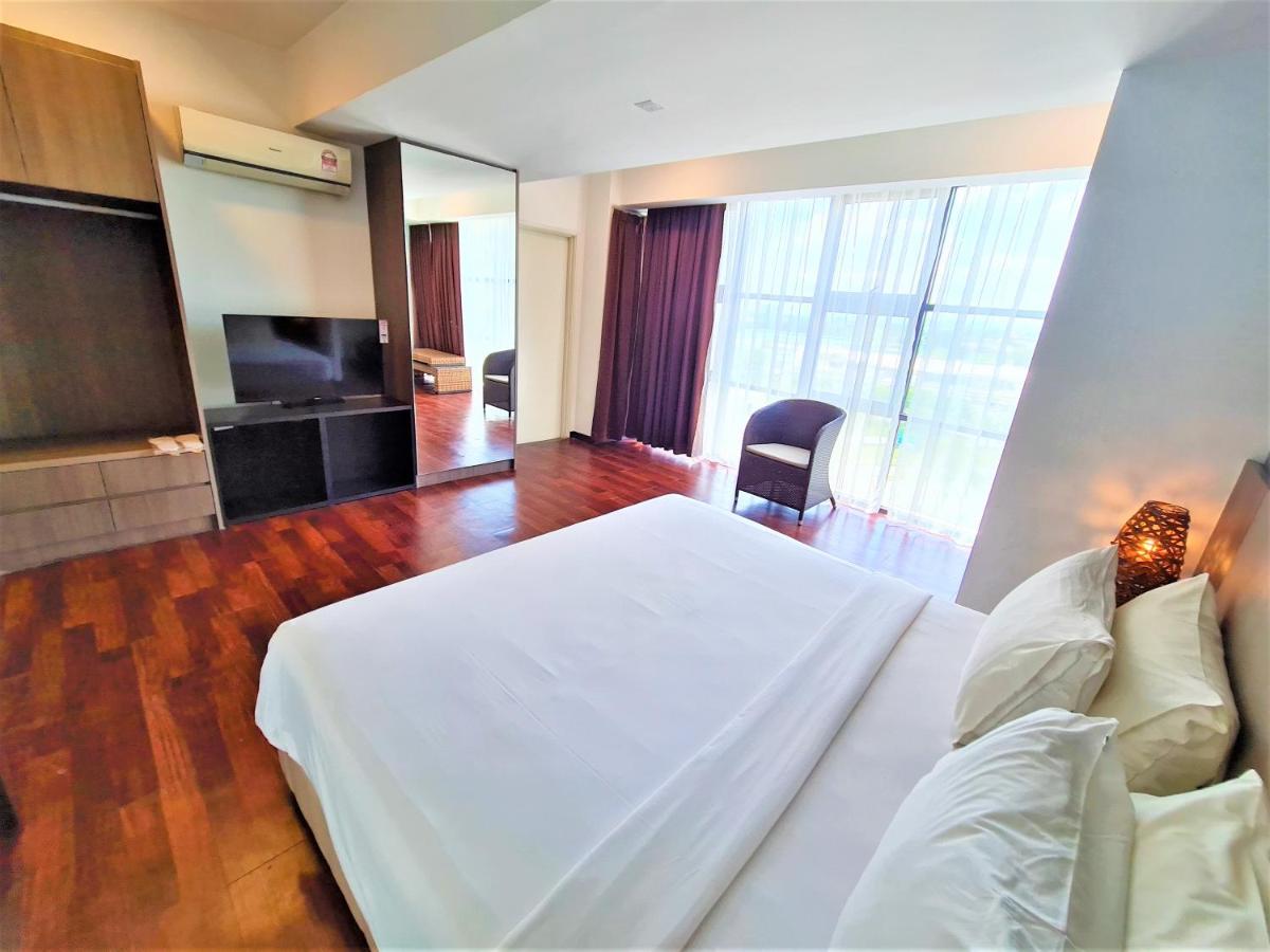 Nexus Business Suite Hotel Шах-Алам Экстерьер фото